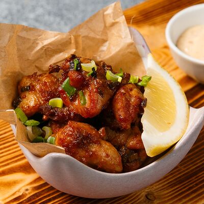 Жареная курица в японском стиле Карааге в Japan Corner по цене 1270 ₽