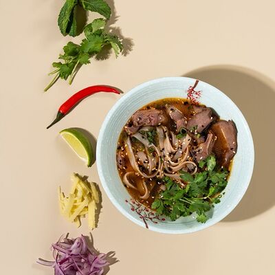 Фо-бо с говядиной в Domo по цене 900 ₽