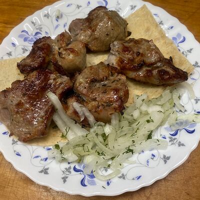 Шашлык из бараньей мякоти в Шашлыки восточные по цене 600 ₽
