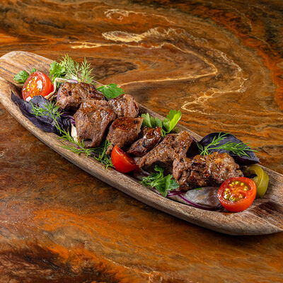 Шашлык из седла барашка в Rezzo по цене 1490 ₽