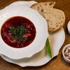 Борщ с говядиной, сметаной, салом и чиабаттой в Cook cafeshop по цене 650