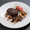 Филе миньон с гранатовым соусом в Акватория по цене 1435
