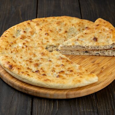 Фирменный пирог Жюльен в Осетинские пироги Вкусно Пироги по цене 1100
