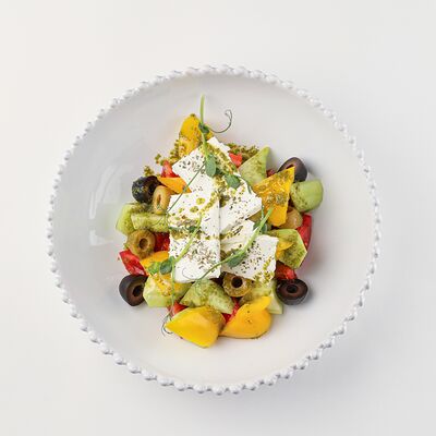 Греческий салат в Coffee Boom по цене 800 ₽