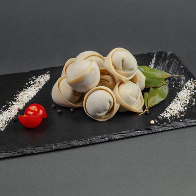 Пельмени Сибирские ручной лепки в Вкусная усадьба по цене 690 ₽