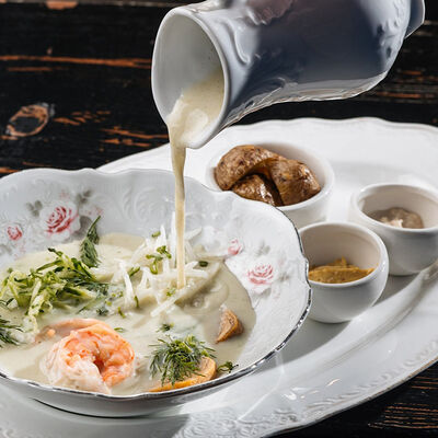 Окрошка с креветками в Just Bar & Kitchen по цене 520 ₽