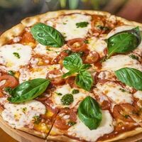 Пицца Капрезев Лимончини