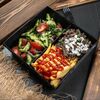 Смешанная на тарелке в Syndiсate fast food по цене 790
