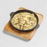 Жюльен с треской и грибами в сметанном соусе в Пиццафабрика