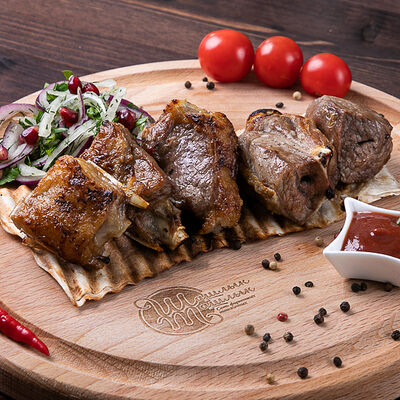 Шашлык из баранины микс в Шашлык-Машлык по цене 855 ₽