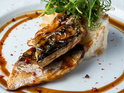 Скумбрия с соусом терияки доствка в Еда Да по цене 550 ₽