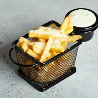 Картофель фри с пармезаном в Люди в Баре