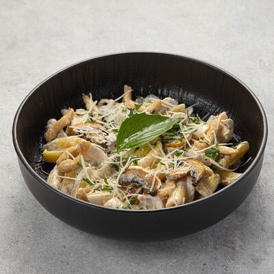 Риготони с курицей и грибами в Peperoni по цене 730 ₽