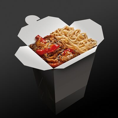 Красный карри с говядиной и лапшой Wok в Большой ФО по цене 449 ₽