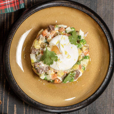 Оливье с неркой в Тбилиссимо по цене 1800 ₽