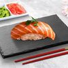 Нигири с лососем в Sushi White Lux по цене 179