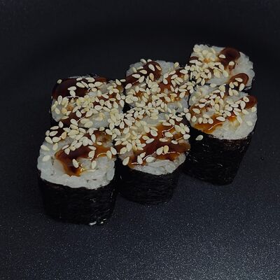 Мини-ролл с угрем в Uchu Sushi Yaki по цене 299 ₽