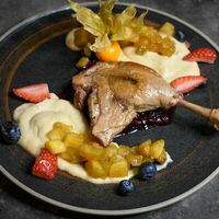 Утиная грудка в Diamonds