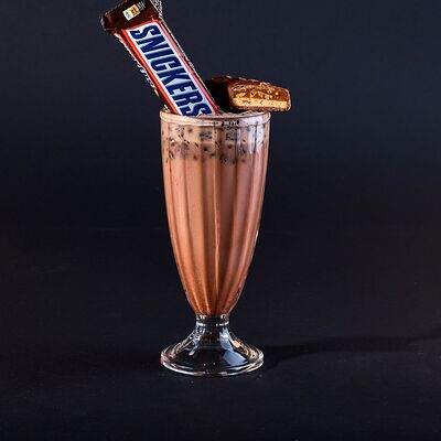 Авторский милкшейк СладкоЁжка в Да! Ёж! Пицца! по цене 235 ₽