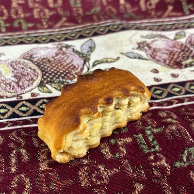 Гата армянская в Каракилис по цене 149 ₽