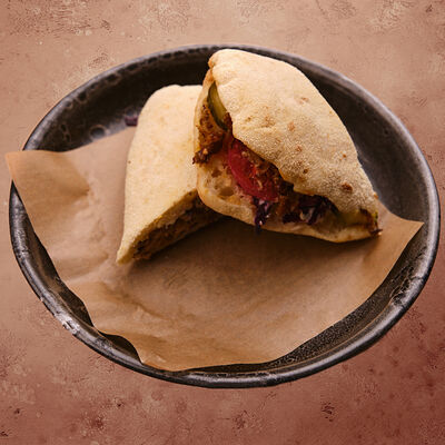 Панини со рваной свининой в The Pivo по цене 350 ₽