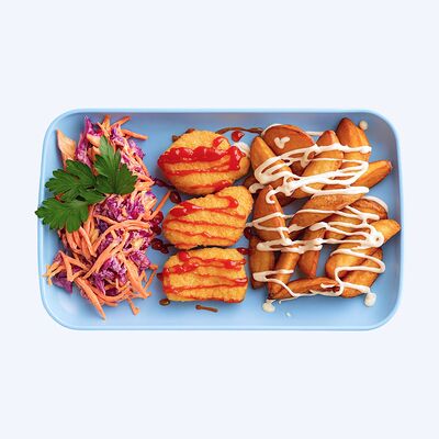 Картофель по-деревенски с наггетсами и салатом коул-слоу в Be My Bubble по цене 420 ₽