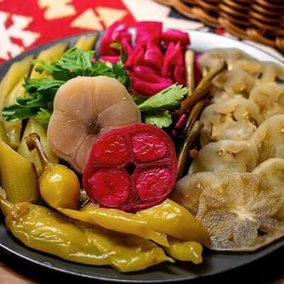 Ассорти солений в Хинкальная Чито Гврито по цене 640 ₽