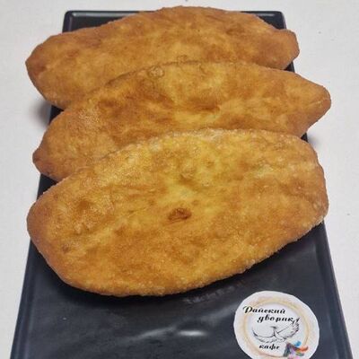 Пирожок с картофелемв Райский дворик по цене 100 ₽