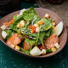 Салат со Шпинатом и лососем слабой соли в Ohooligans по цене 699