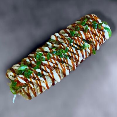 Японский хот дог с лососем в Будь проще по цене 609 ₽