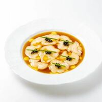 Карпаччо из морского гребешкав Dodici Seafood