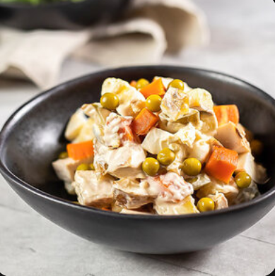 Салат Оливье гриль в КрафтБургерБар по цене 440 ₽