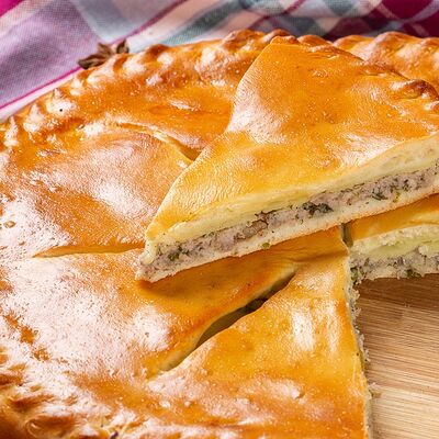 Пирог Осетинский с мясом в Поль Бейкери по цене 312 ₽
