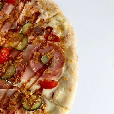 Пицца Hunter на тонком тесте в G-PiZZA по цене 570 ₽