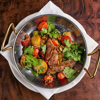 Домашнее жаркое с индейкой в Чочо по цене 610 ₽