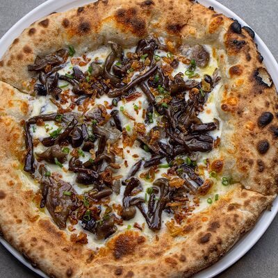 Опята-сулугуни в 321 Club by Novikov по цене 790