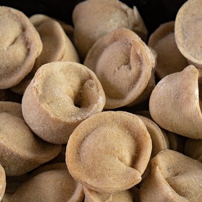 Беби-пельмешки с говядиной полуфабрикат в ФРОЗЕНГУД по цене 1200 ₽