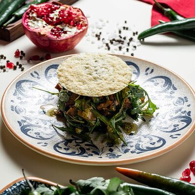 Теплый салат с говядиной в Бакладжан по цене 870 ₽