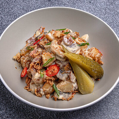 Мясная сковорода в сливочно-горчичном соусом в Pizza Lavka по цене 699 ₽