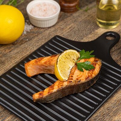 Стейк из форели в Буркина Фасоль по цене 1180 ₽