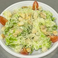 Салат Цезарь с курицей в Master sushi