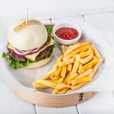 Бао бургер с говяжьей котлетой в Вьеткафе Мега по цене 2300 ₸