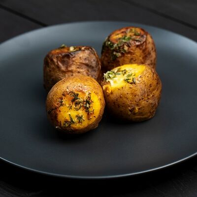 Картофель с ароматным маслом в УГОЛЬ&МЯСО по цене 375 ₽