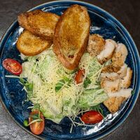 Салат Цезарь с курицей в Rasskazov