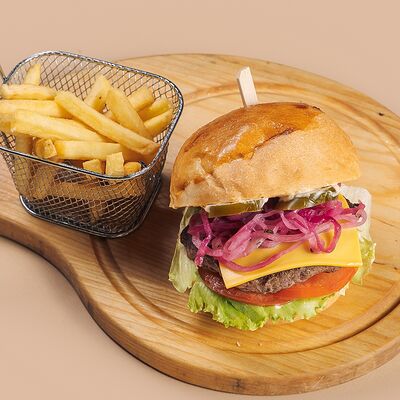 Бургер Пожарная часть в Balcon Day & Night по цене 710 ₽