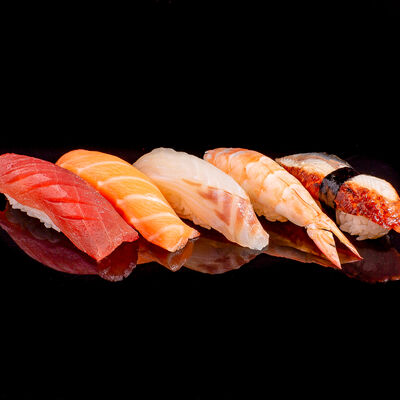 Суши №5 Сет в Yo! curry & sushi по цене 1250 ₽