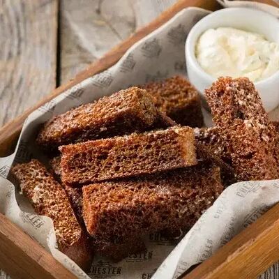 Гренки с сырным соусом в Chester по цене 286 ₽