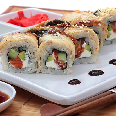 Ролл Канадзава в Sushiwoker по цене 745 ₽