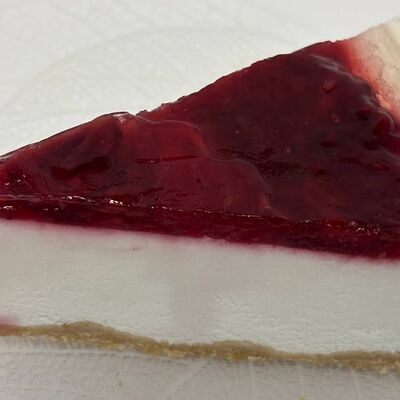 Чизкейк Елисейские поляв Сербия по цене 351 ₽