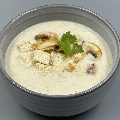 Грибной суп-пюре в Avokado sushibar по цене 350 ₽